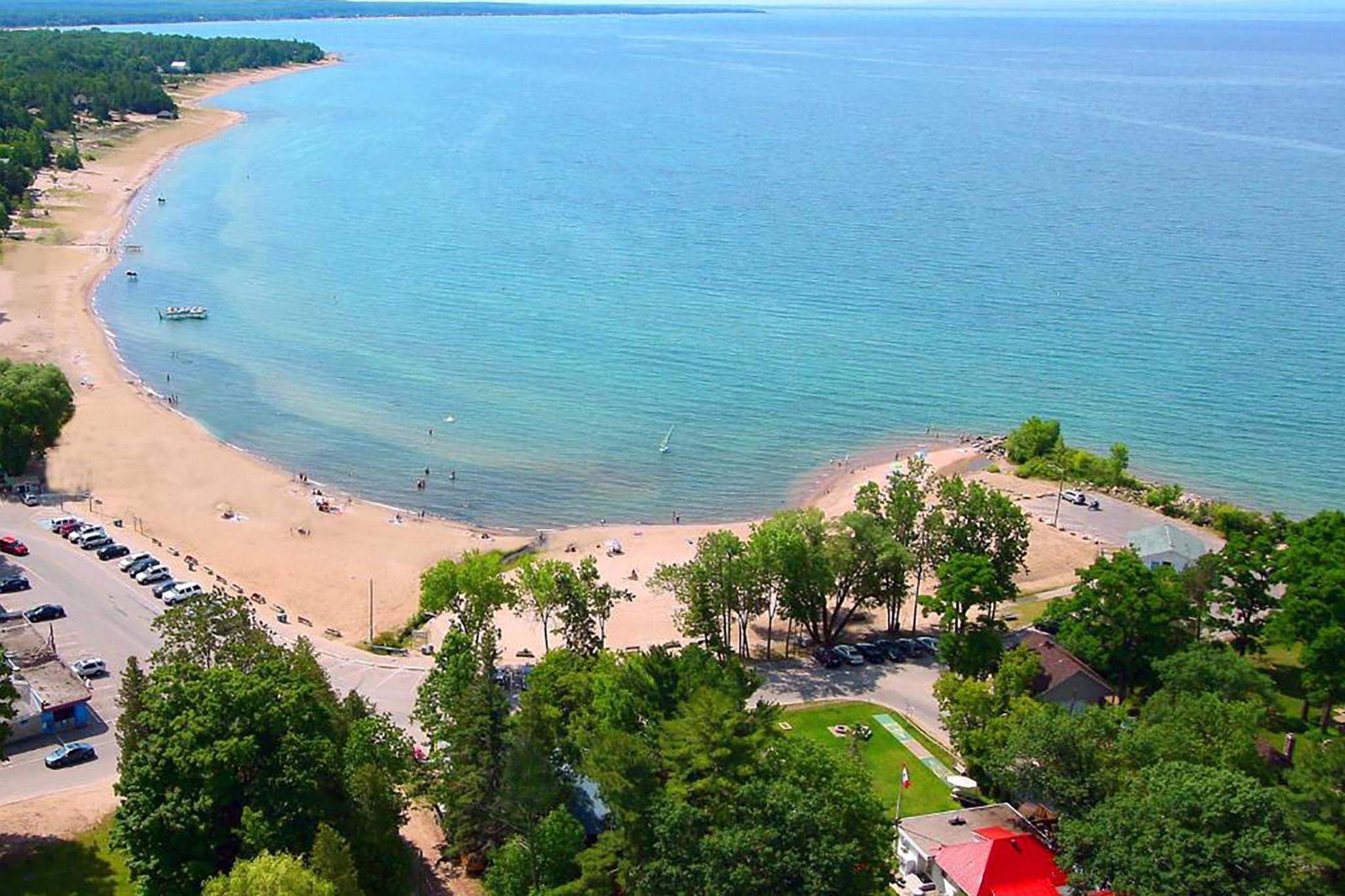 Best Beaches in Ontario to Visit During Your Summer Cottage Getaway