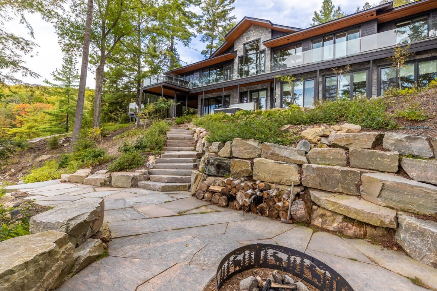 280 Lake Rosseau