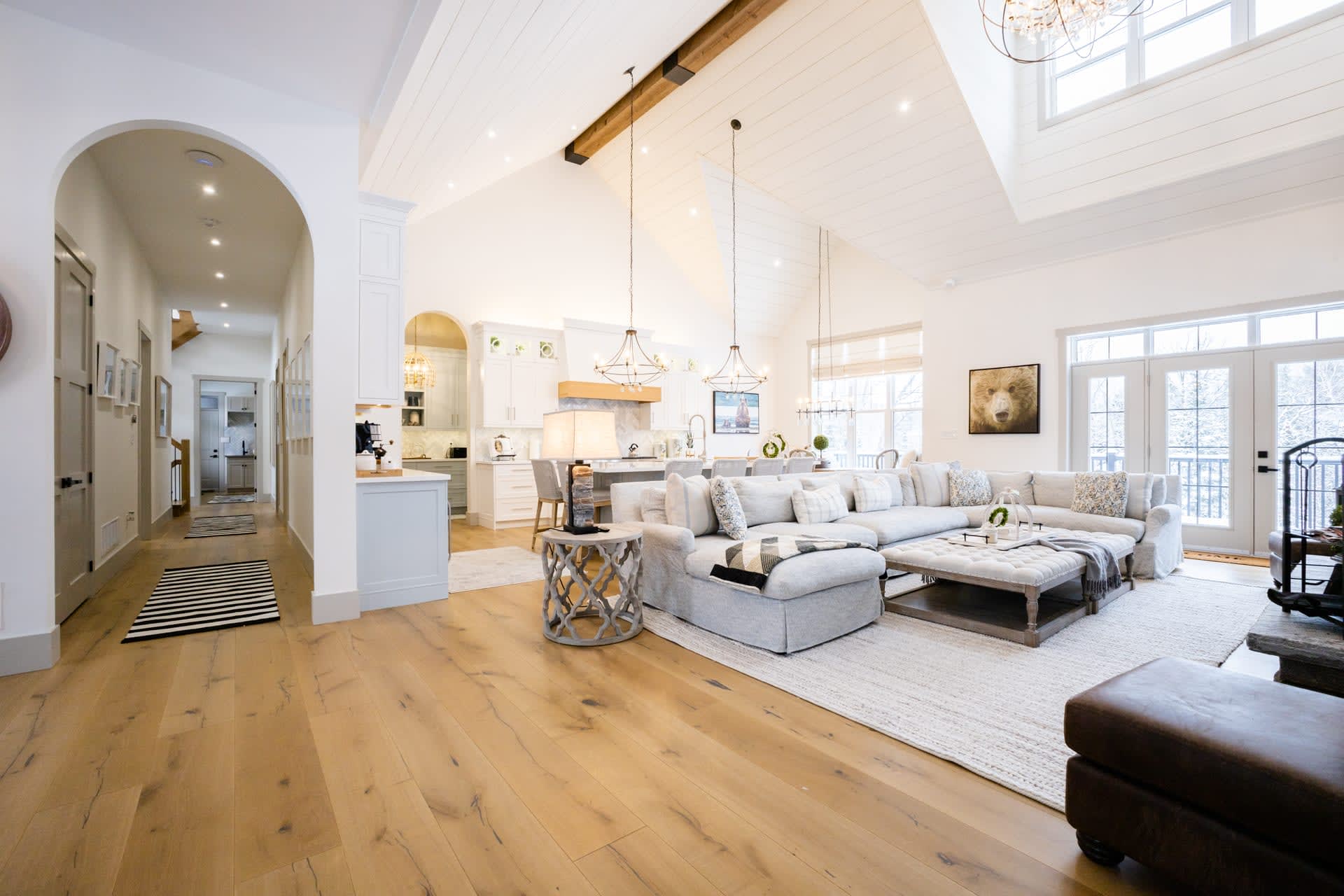 413 Manitouwabing Lake