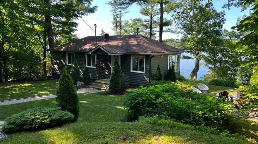 270 Lake Muskoka