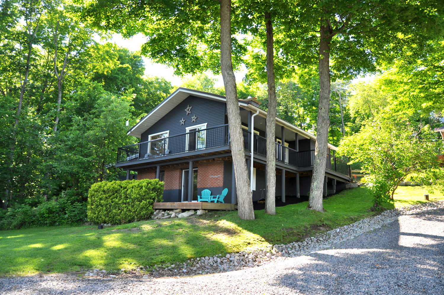 204 Healey Lake