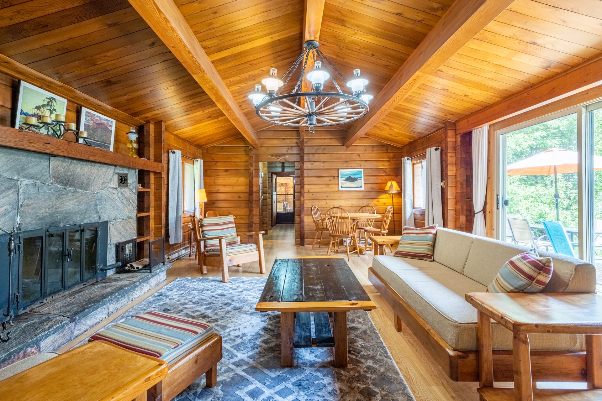 412 Manitouwabing Lake