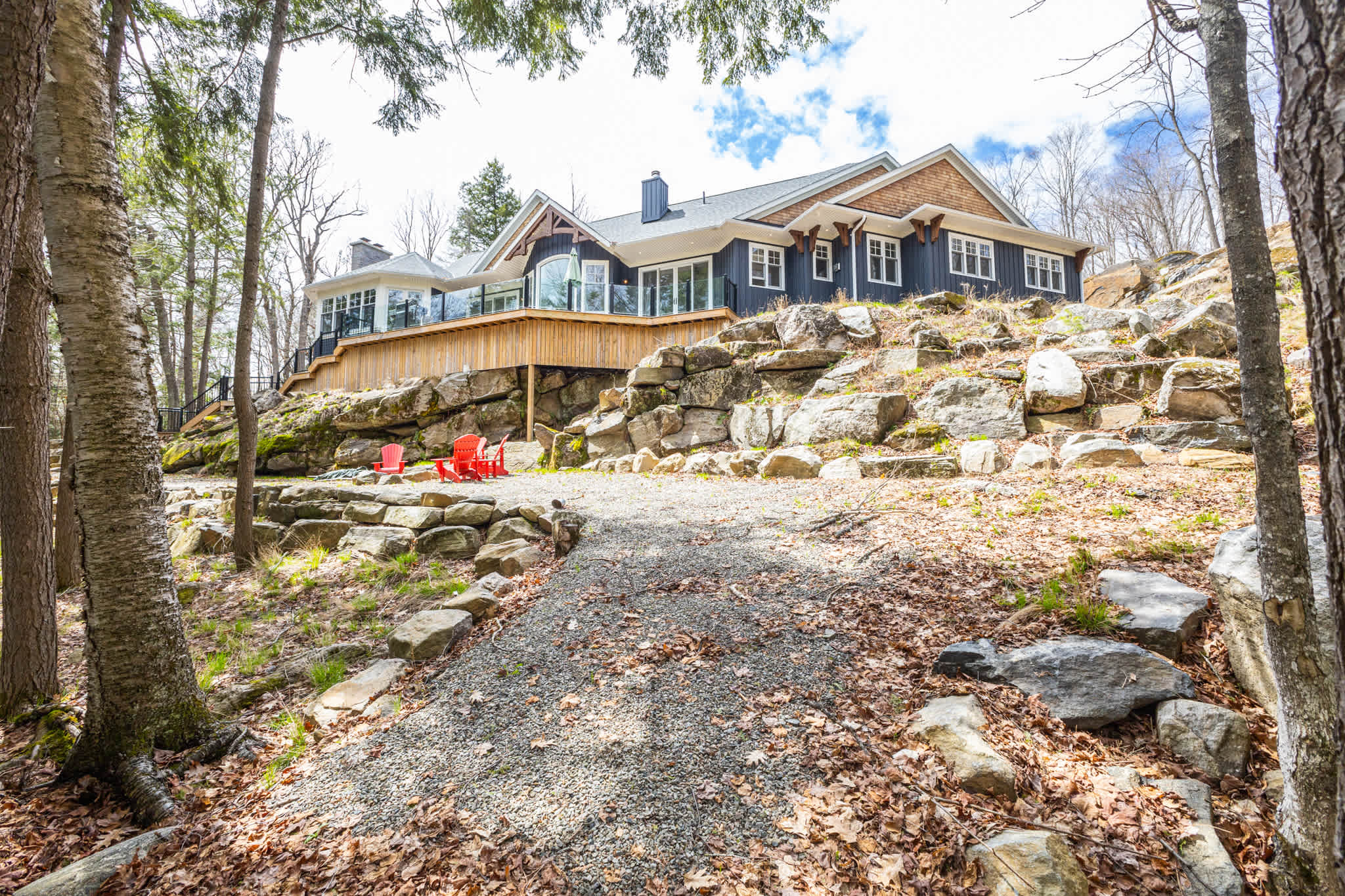 321 Lake of Bays