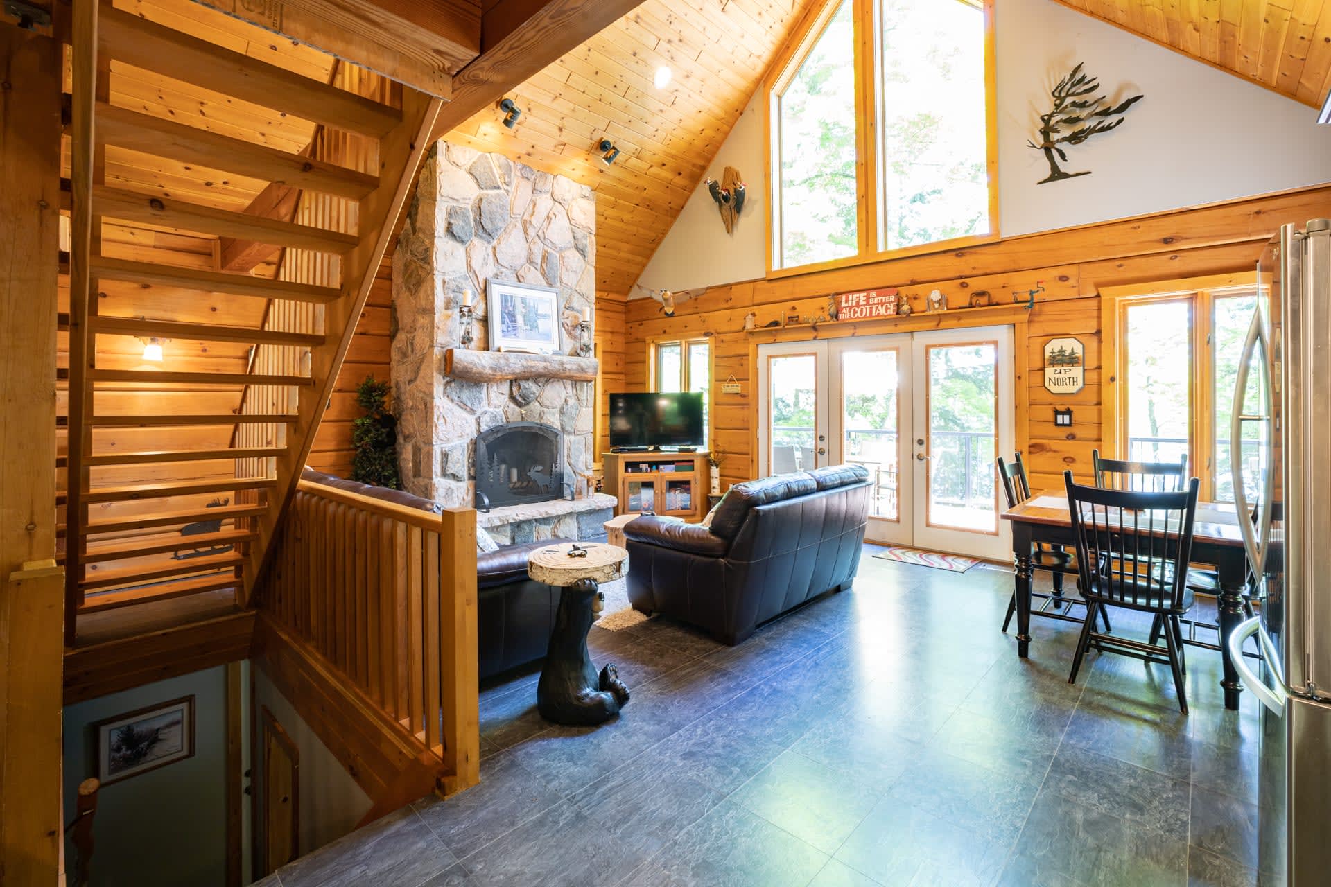 331 Menominee Lake