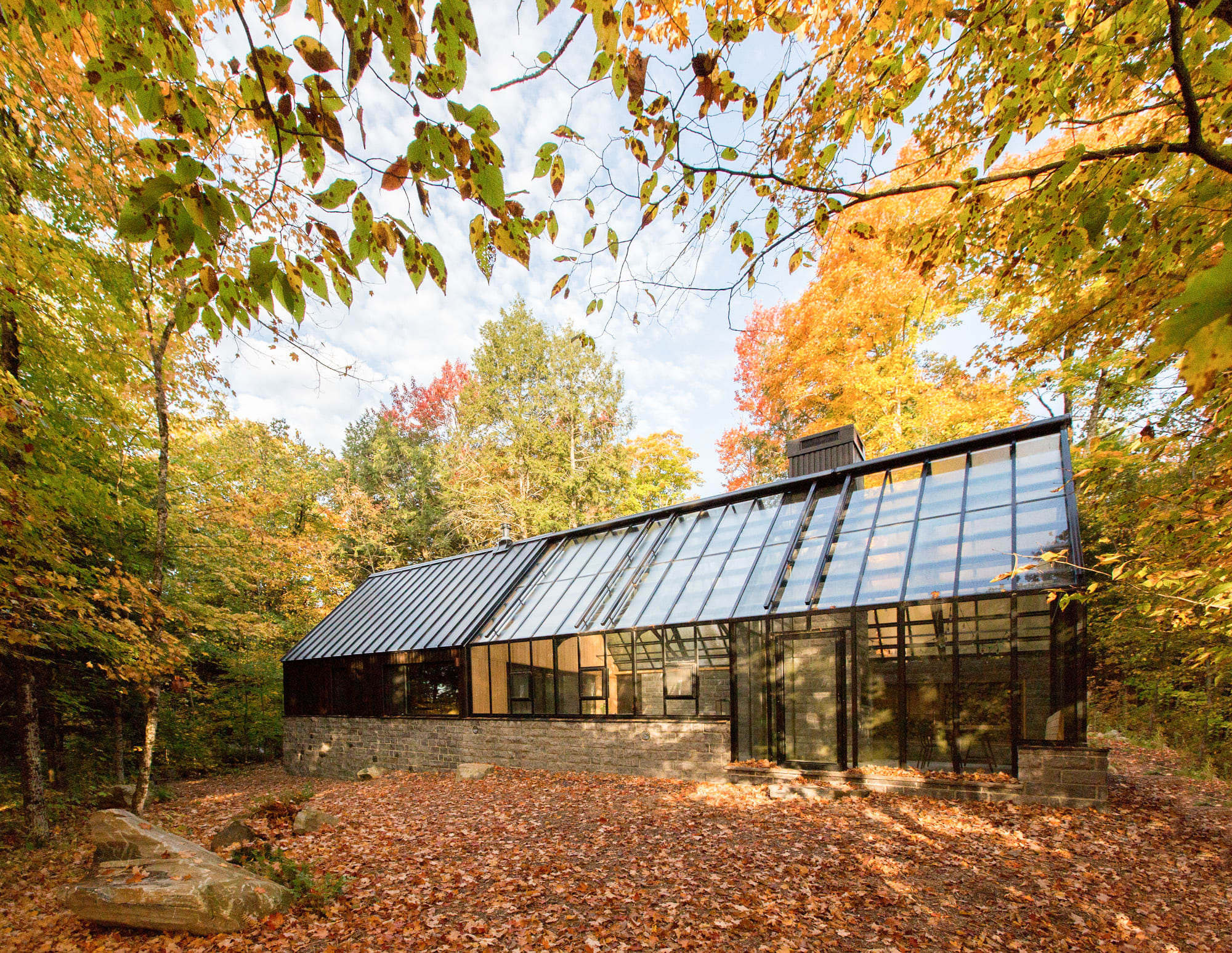 Cottage 608 for Rent on Private Lake near Minden in Almaguin Highlands