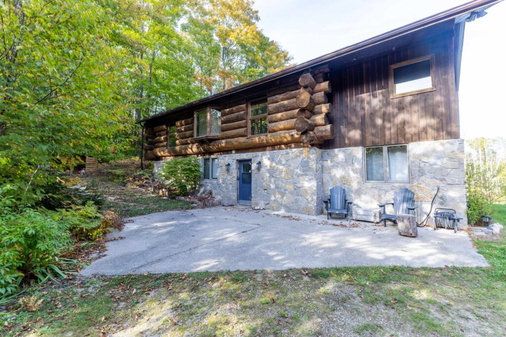 Cottage #1325