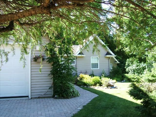 Cottage #1172