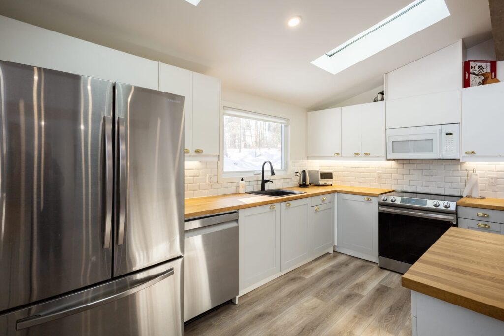 Cottage 638 for Rent on Crego Lake near Kinmount in Kawarthas Ontario