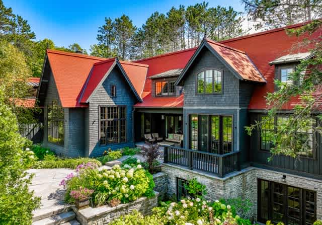 Top Pricing Strategies to Rent My Cottage in Ontario