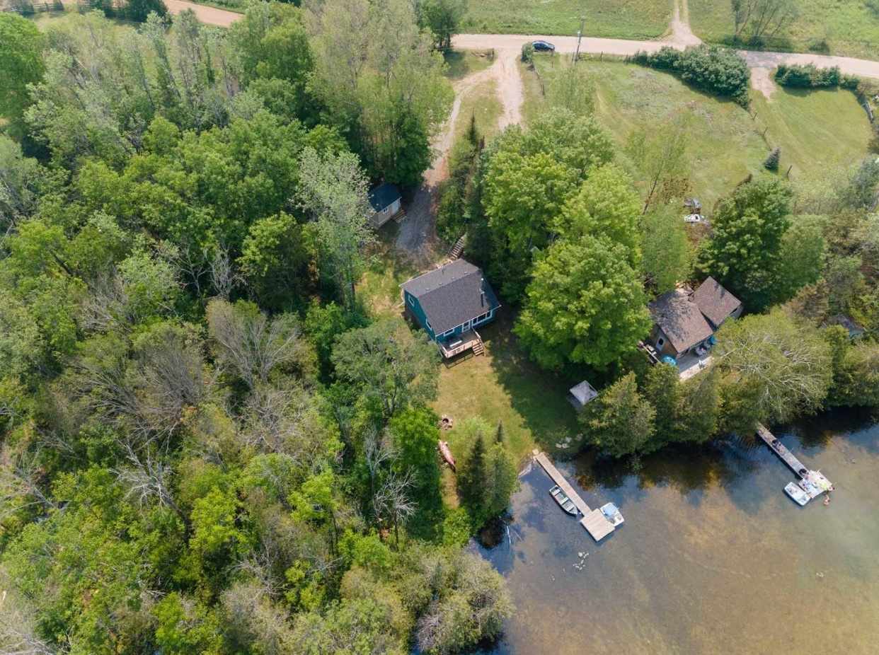 Cottage #842