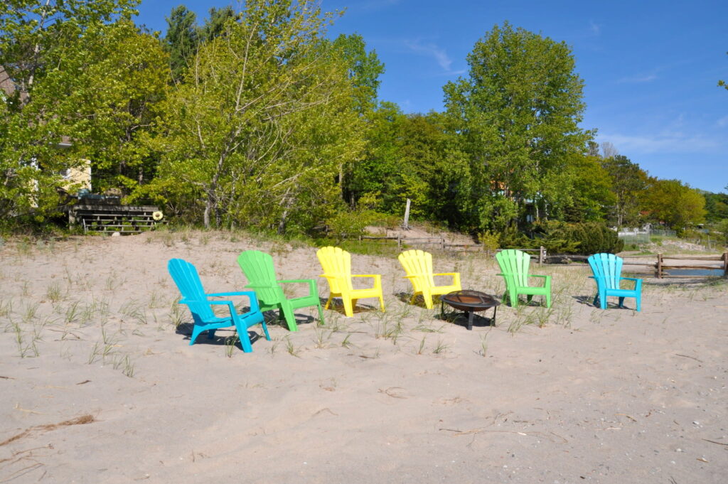 Cottage 727 for Rent on Bay near in