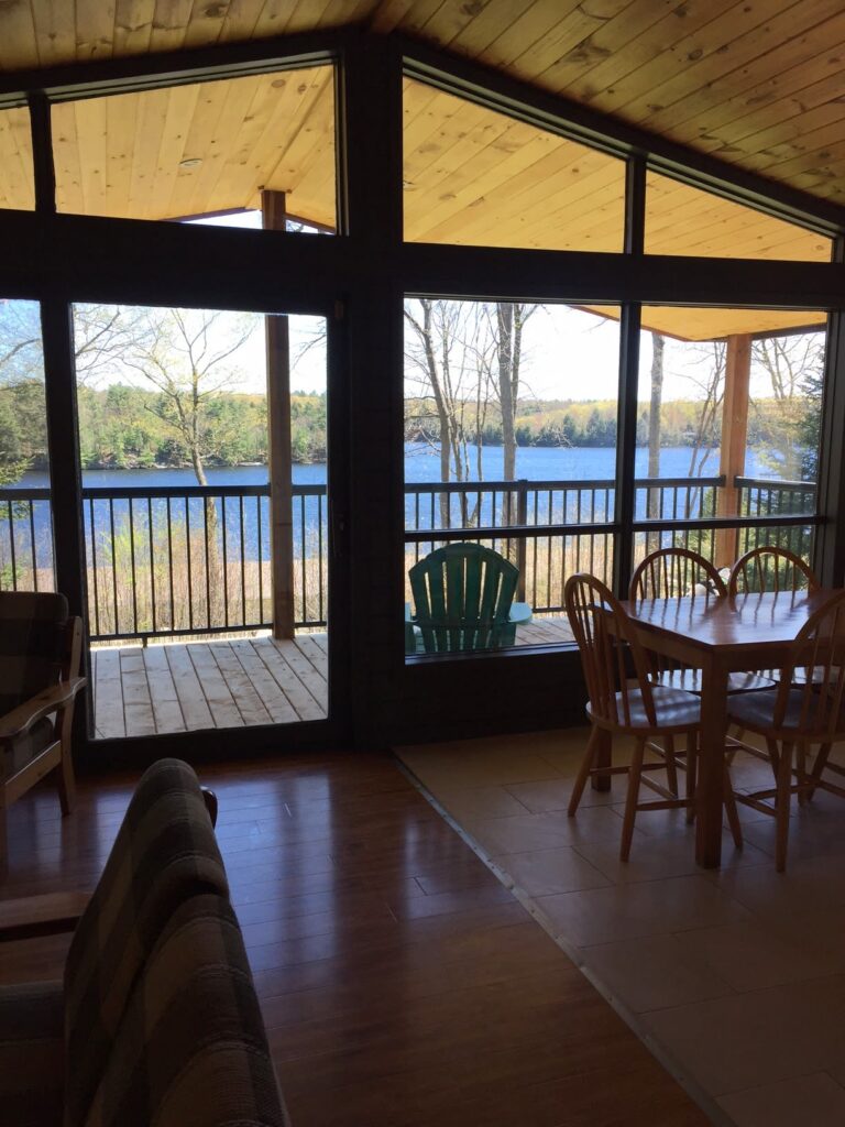 Cottage 205 for Rent on Healey Lake near Parry Sound in Parry Sound