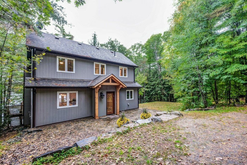 Cottage 281 for Rent on Lake Joseph near Rosseau in Muskoka Ontario