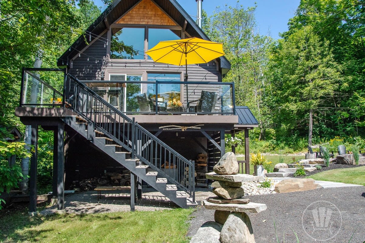 How to Verify Cottage Listing Before Booking