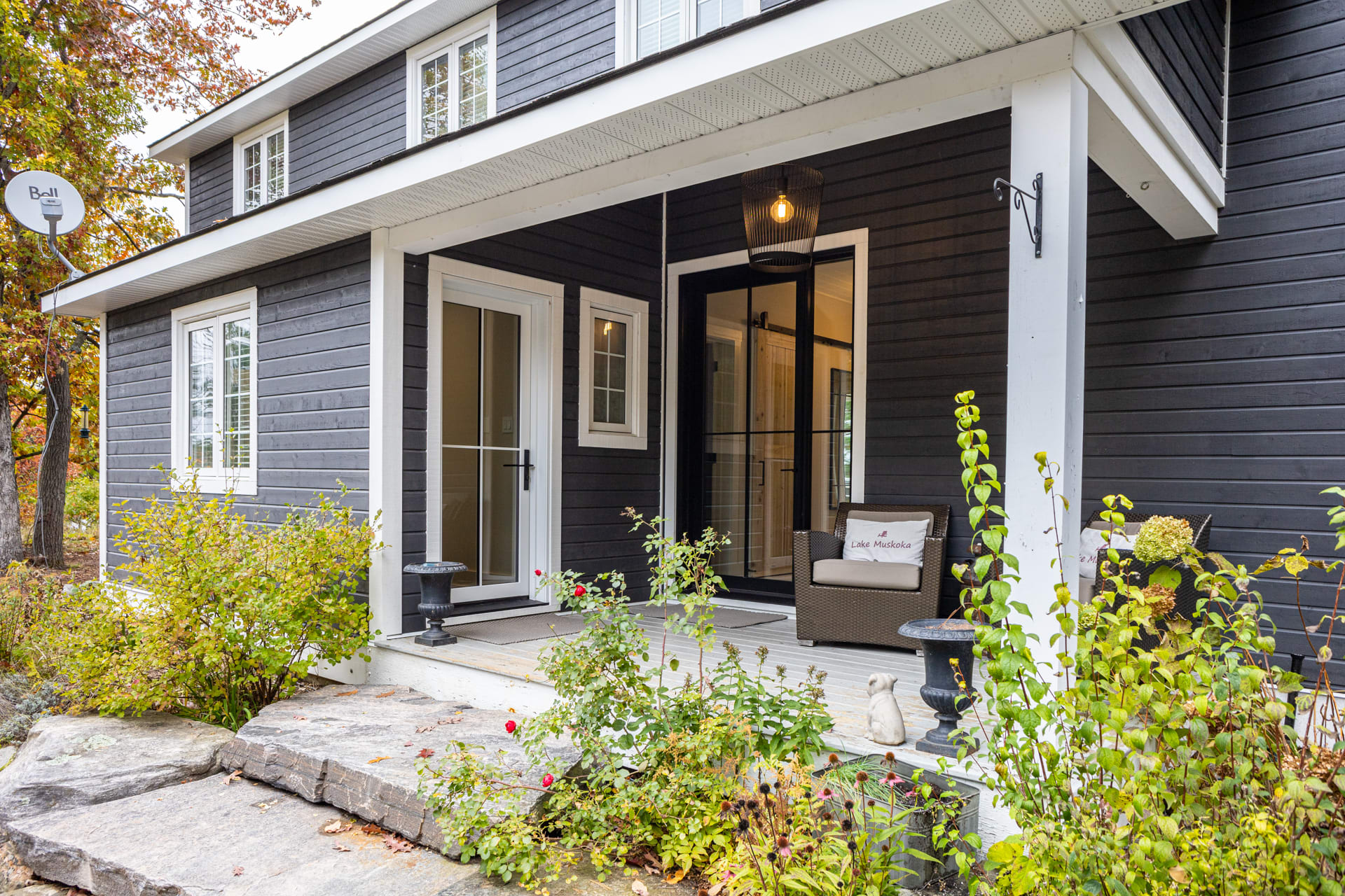 What to Expect from a Full-Service Cottage Rental Agency