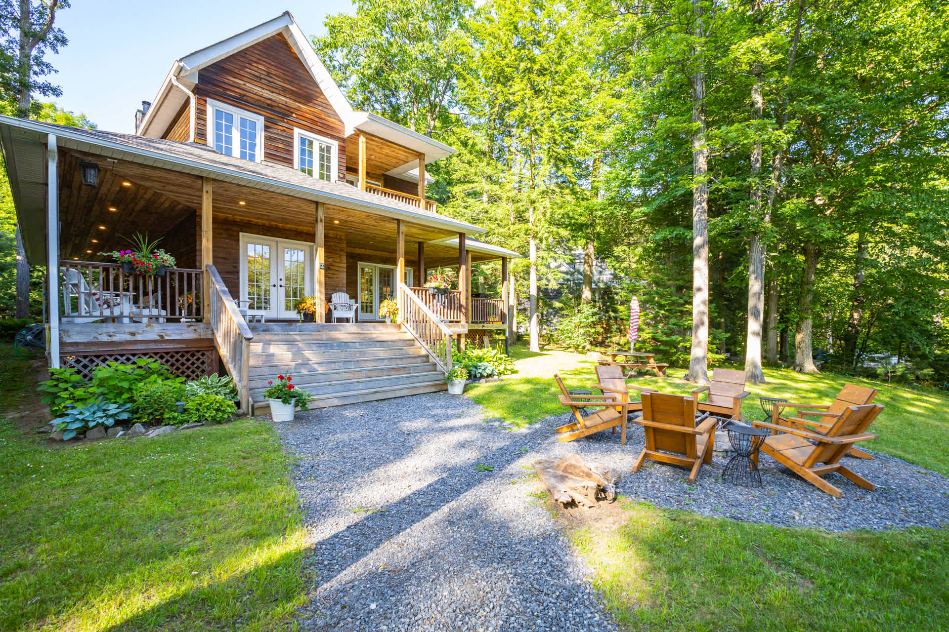 285 Shadow River