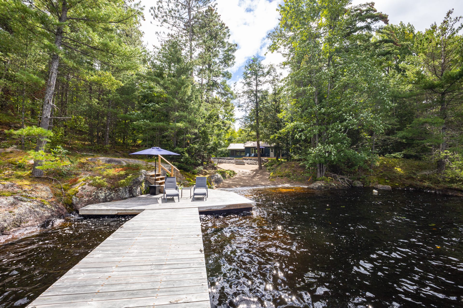 Cottage 231 for Rent on Riley Lake near Gravenhurst in Muskoka Ontario