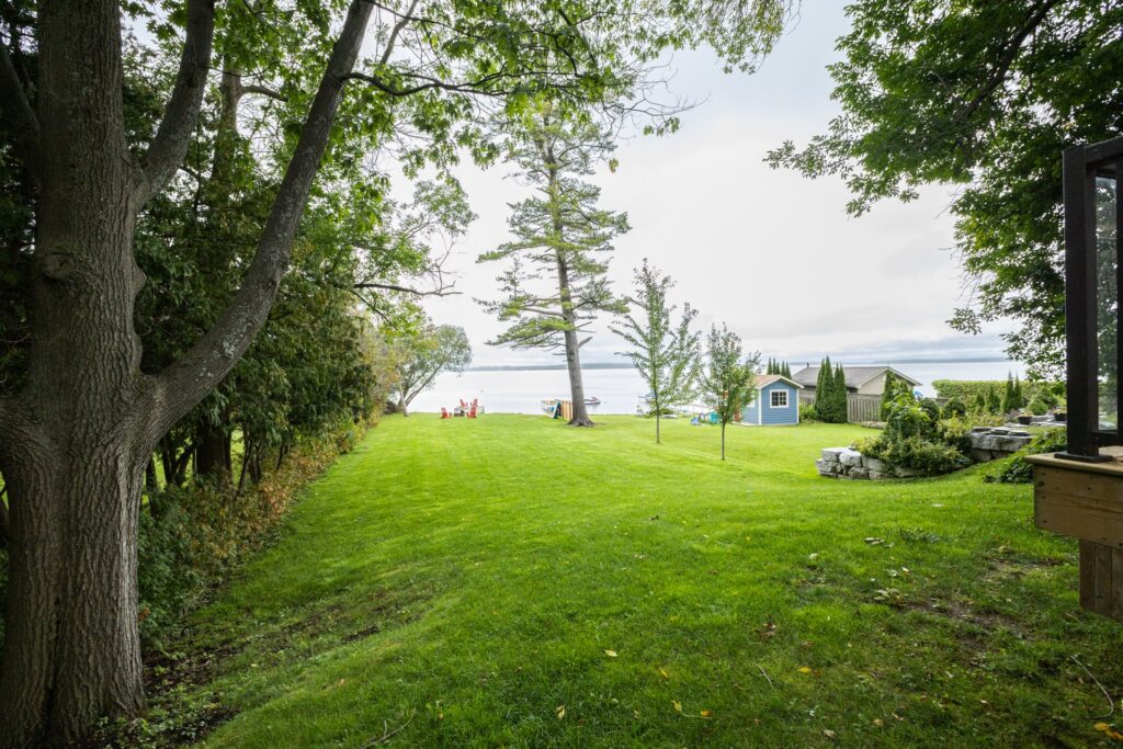 Cottage 919 for Rent on Lake Couchiching near Orillia in County of